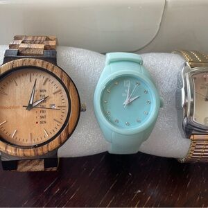 3 stylish ladies watches, all with new batteries.
